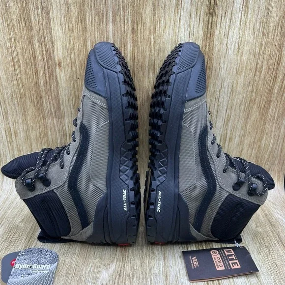 Vans Ultrarange Exo Hi MTE-2 Dark Olive Mens Size 7 Women's 8.5 Winter Boots NEW